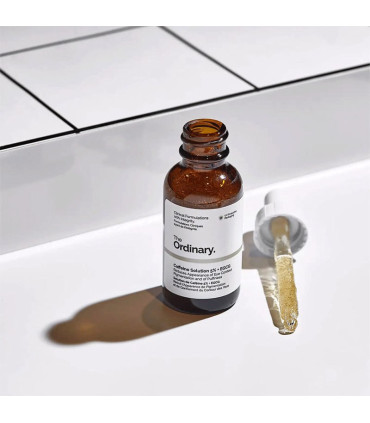 سرم دور چشم کافئین اوردینری