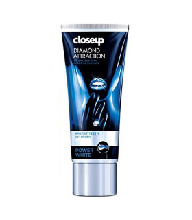 خمیر دندان Diamond Attraction کلوزآپ